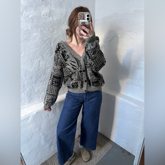 L/XL vintage abstract knit grandpa cardigan - Picture 10 of 15